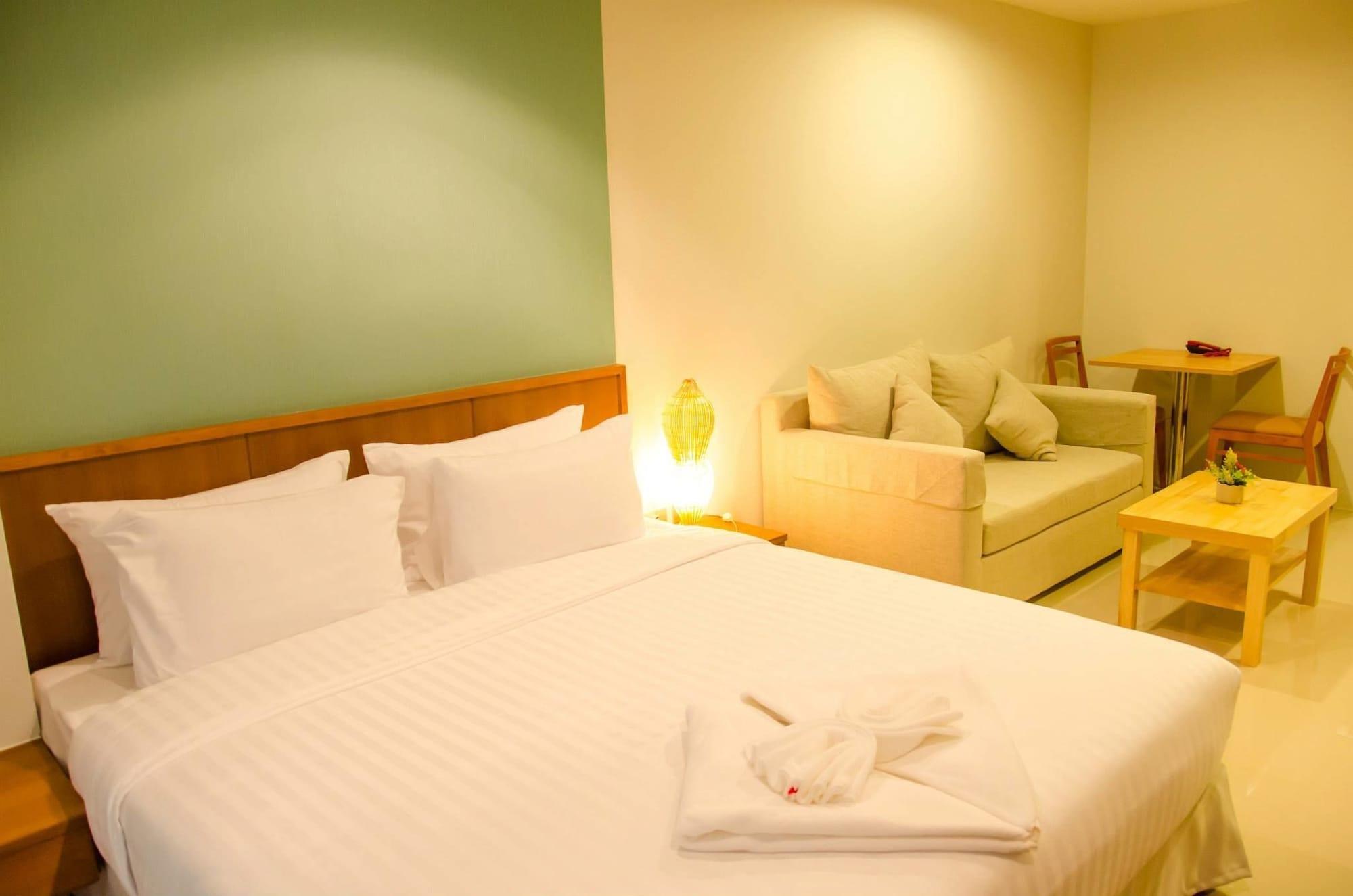 Crystal Jade Hotel Rayong Eksteriør bilde